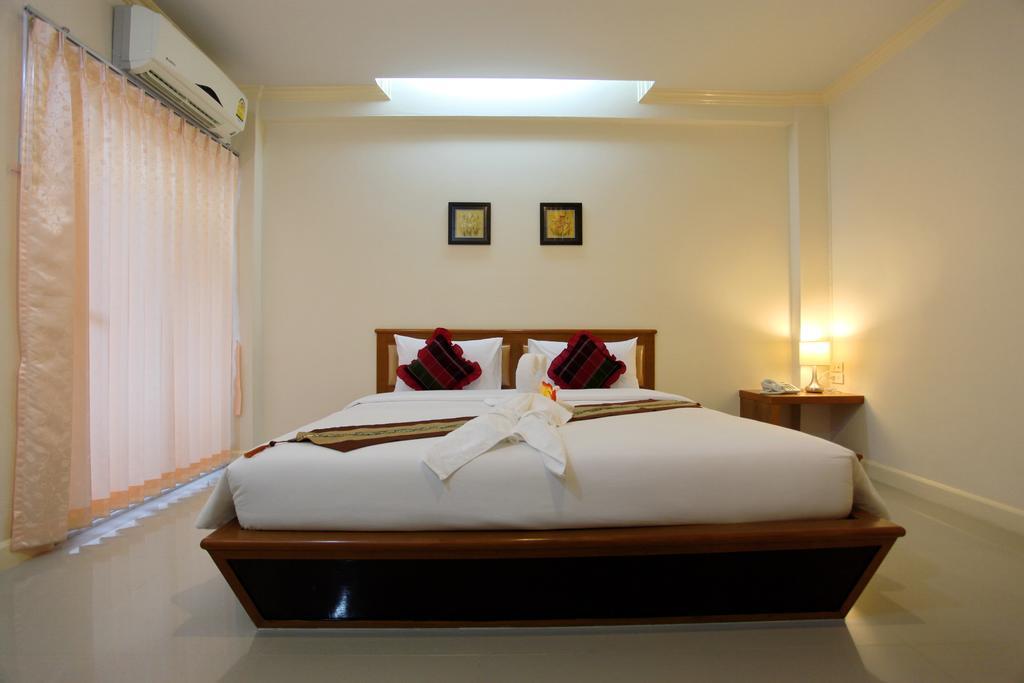 Chumphon Travelodge Exteriér fotografie